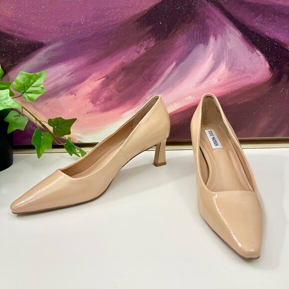 New Steve Madden Womens Pointed Toe Kitten Heel Pumps in Blush Patent 9 - Picture 6 of 13